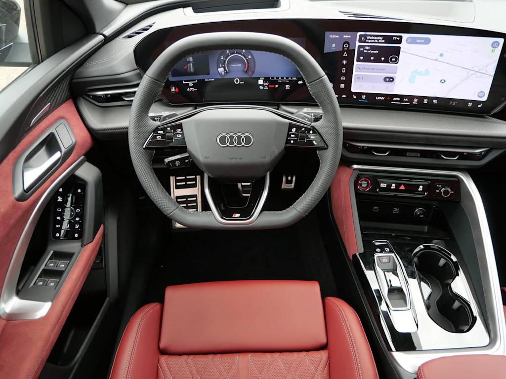 Thumbnail: 2026 Audi SQ5 - 6