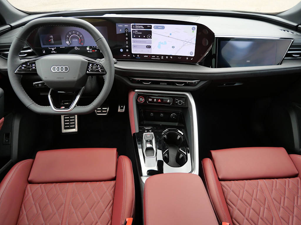 Thumbnail: 2026 Audi SQ5 - 2