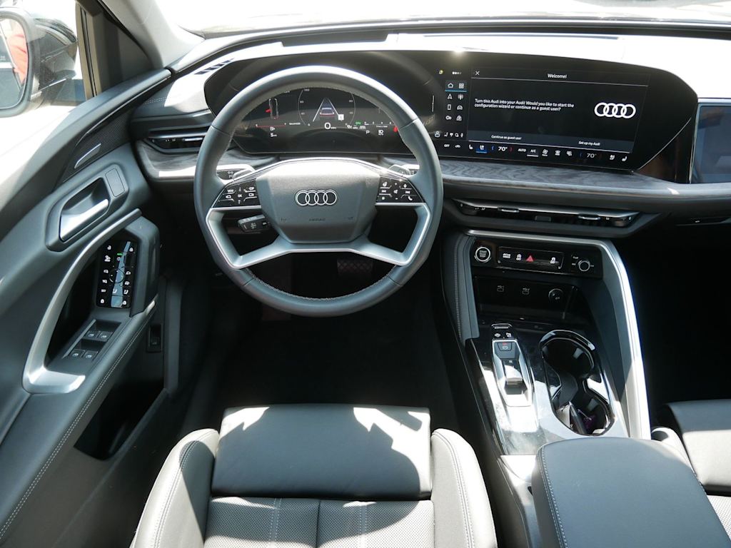 Thumbnail: 2025 Audi Q5 - 7