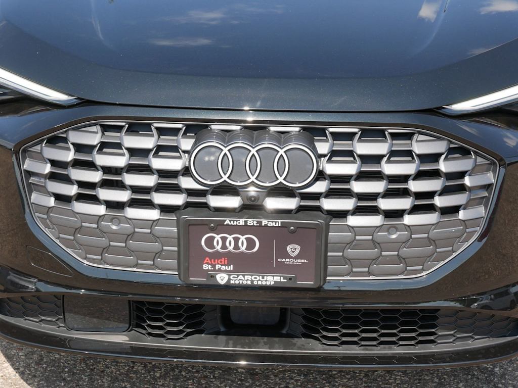Thumbnail: 2025 Audi Q5 - 5