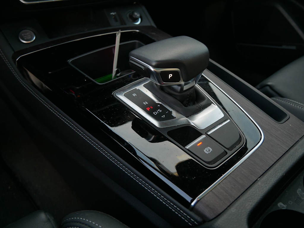 Thumbnail: 2023 Audi Q5 - 9