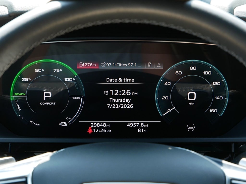 Thumbnail: 2024 Audi Q8 e-tron - 10