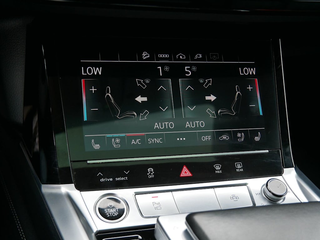 Thumbnail: 2024 Audi Q8 e-tron - 23