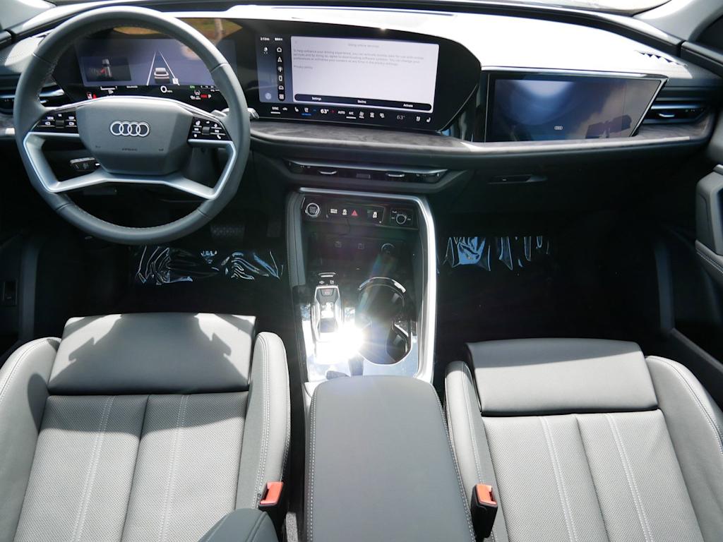 Thumbnail: 2026 Audi Q5 - 8