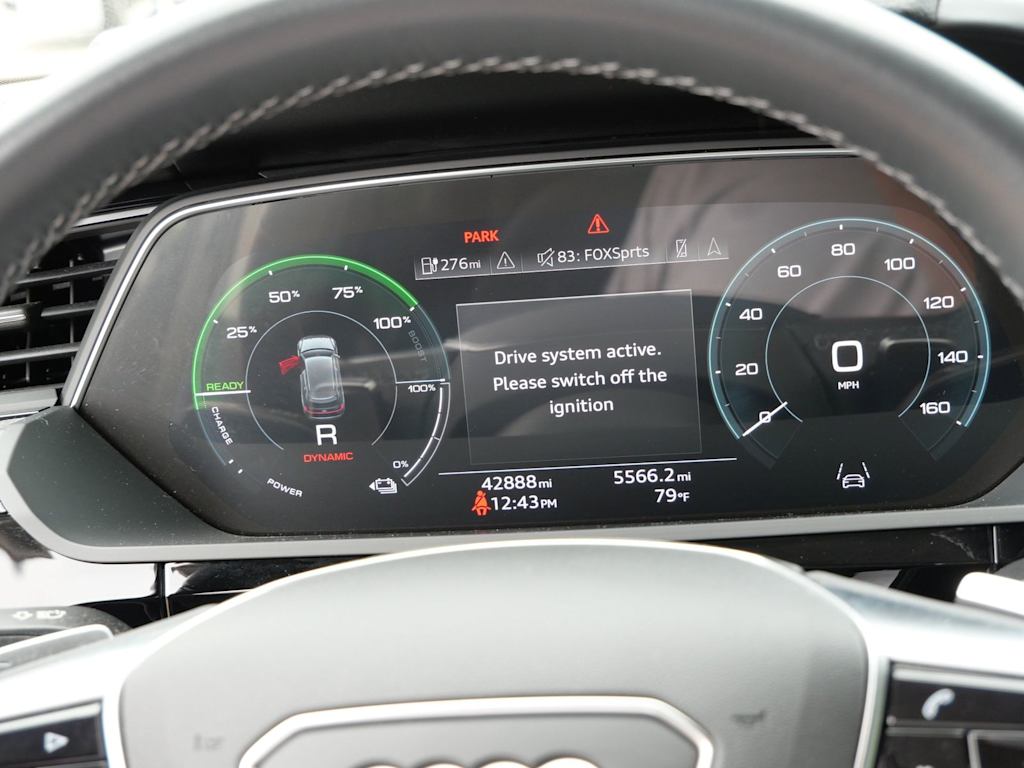 Thumbnail: 2024 Audi Q8 e-tron - 24