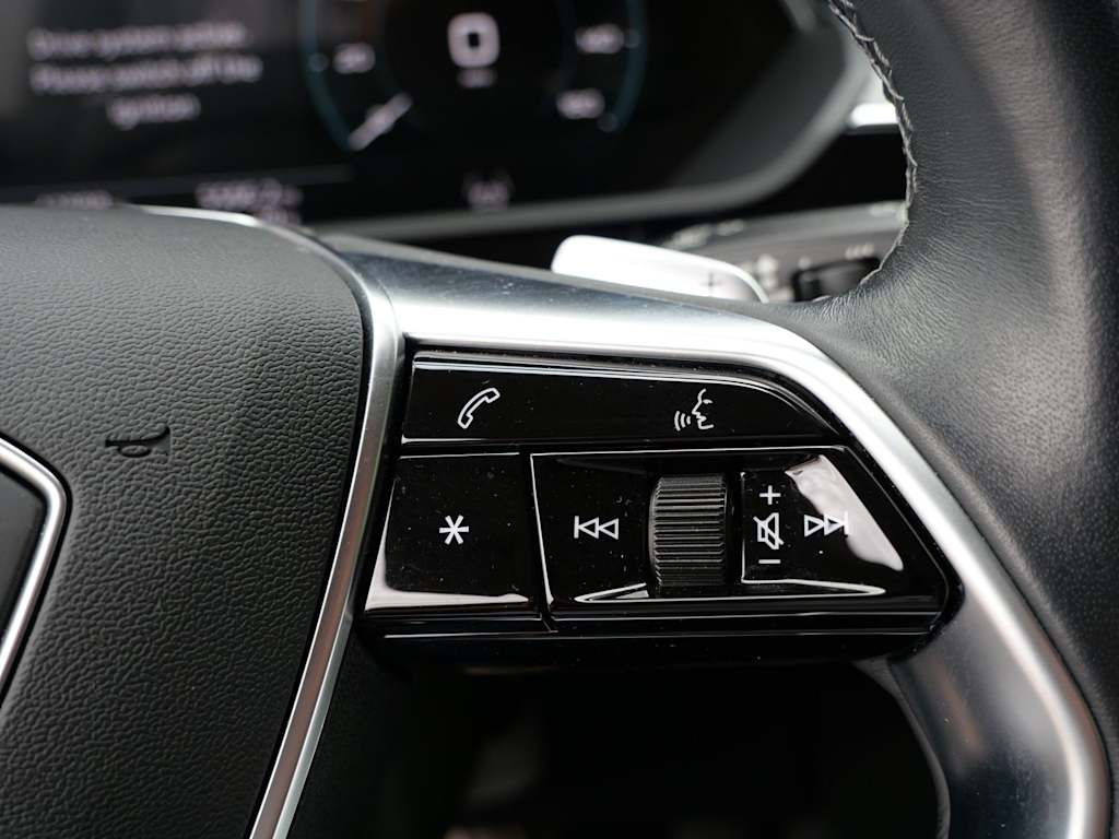 Thumbnail: 2024 Audi Q8 e-tron - 26