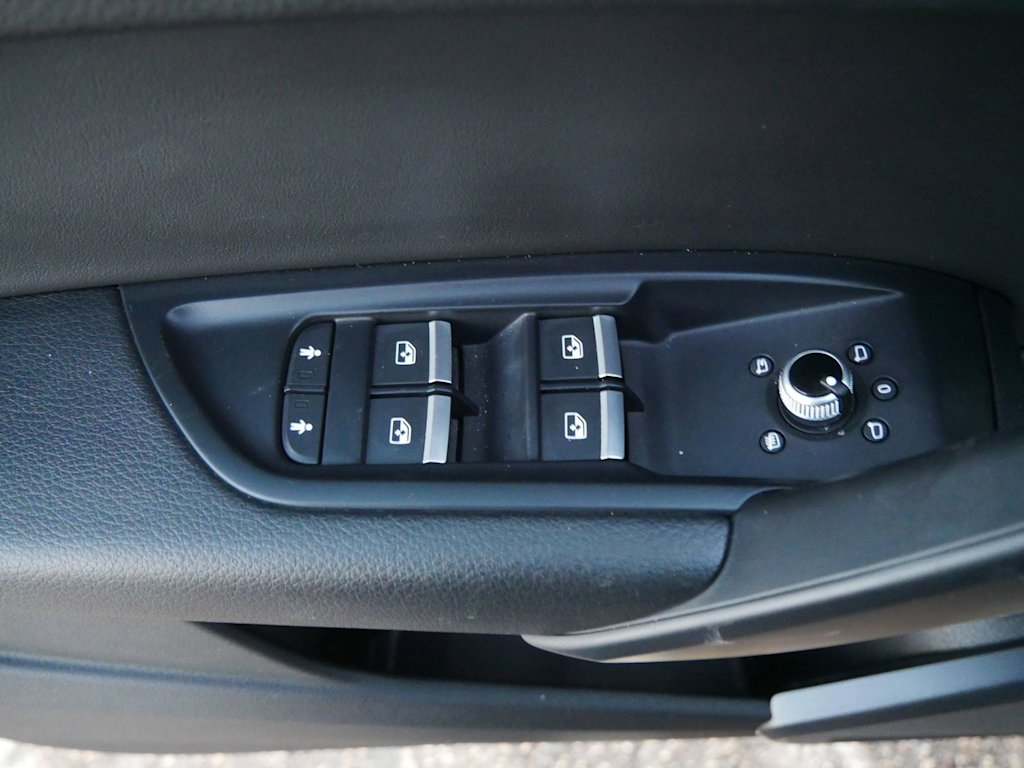 Thumbnail: 2021 Audi Q5 - 17