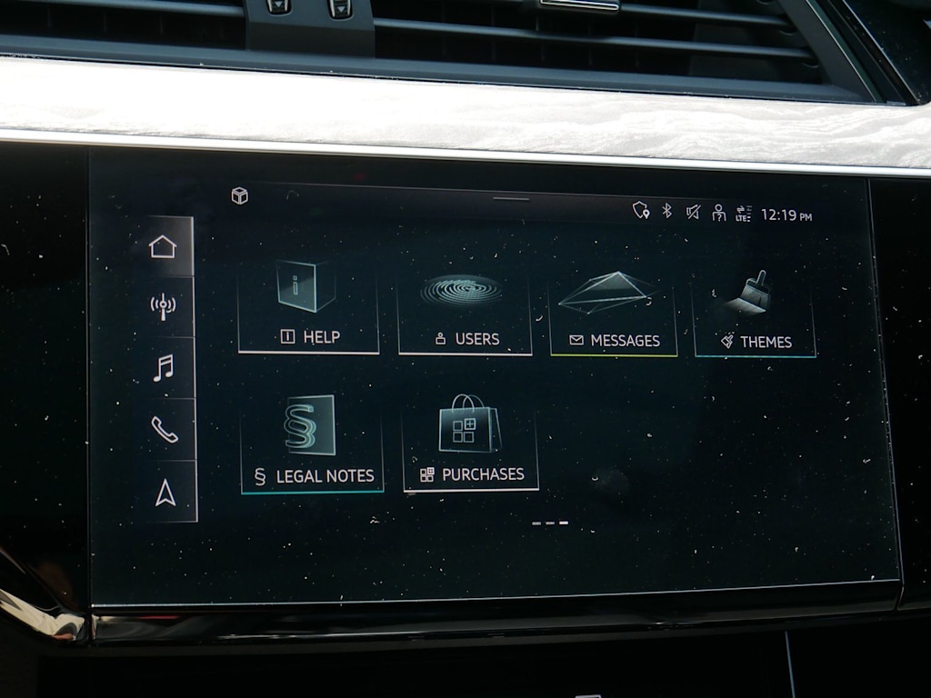 Thumbnail: 2023 Audi e-tron - 10