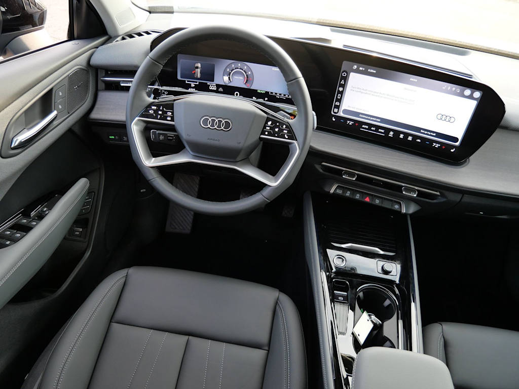 Thumbnail: 2026 Audi Q3 - 7