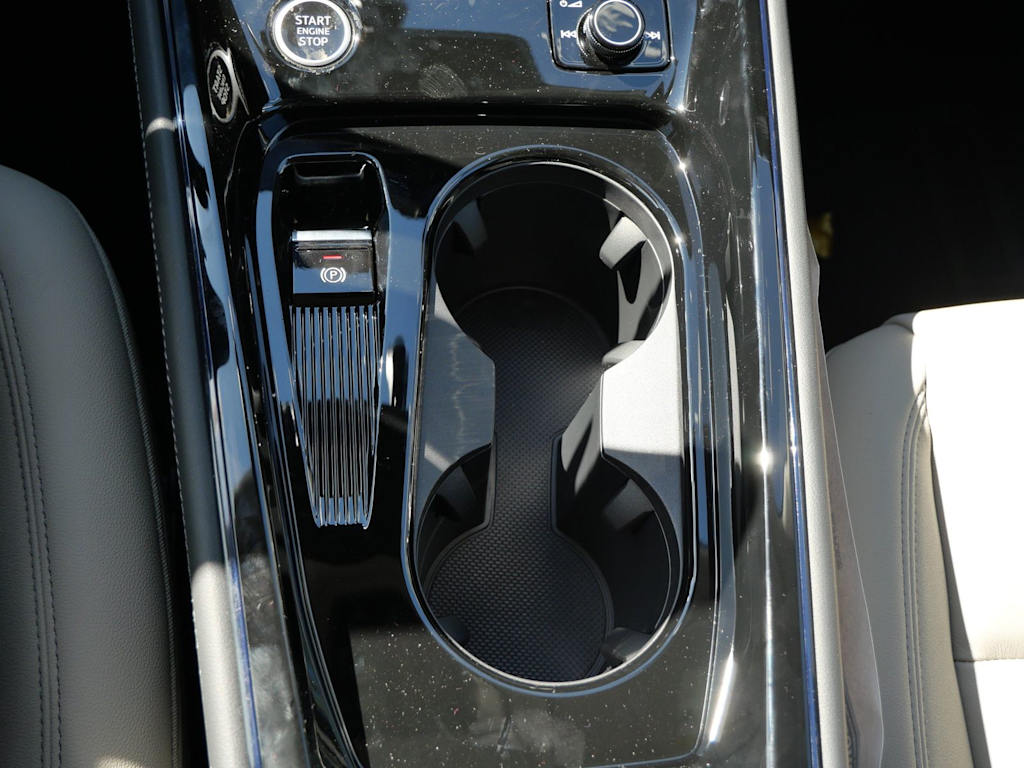 Thumbnail: 2026 Audi Q3 - 9