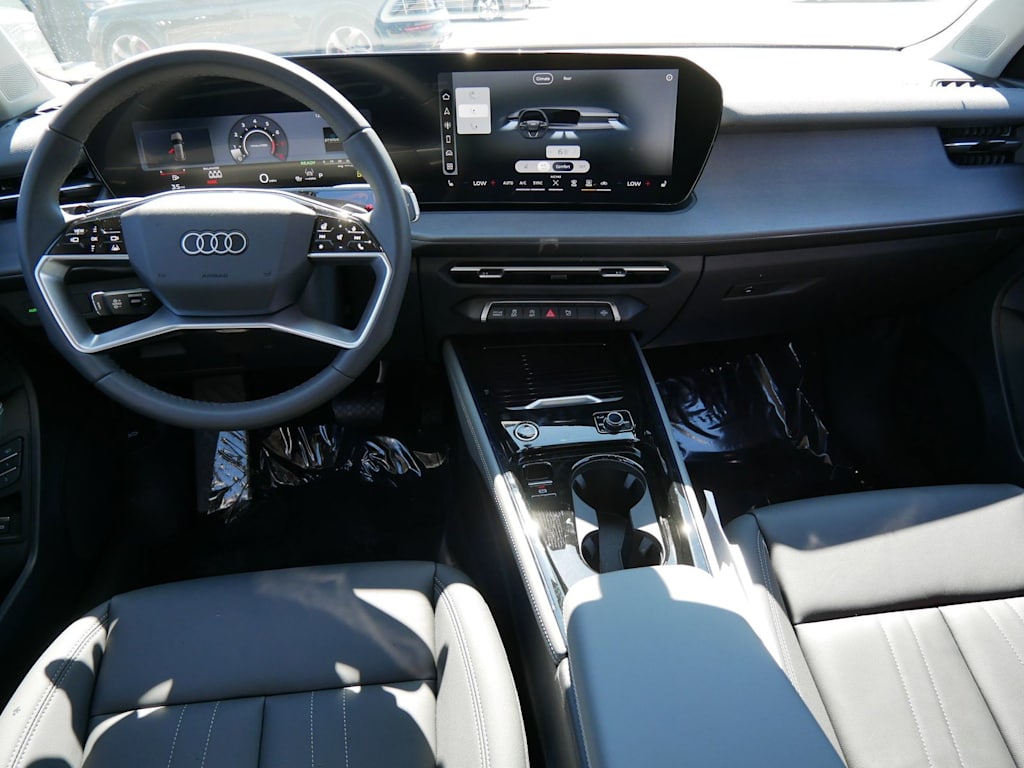 Thumbnail: 2026 Audi Q3 - 8