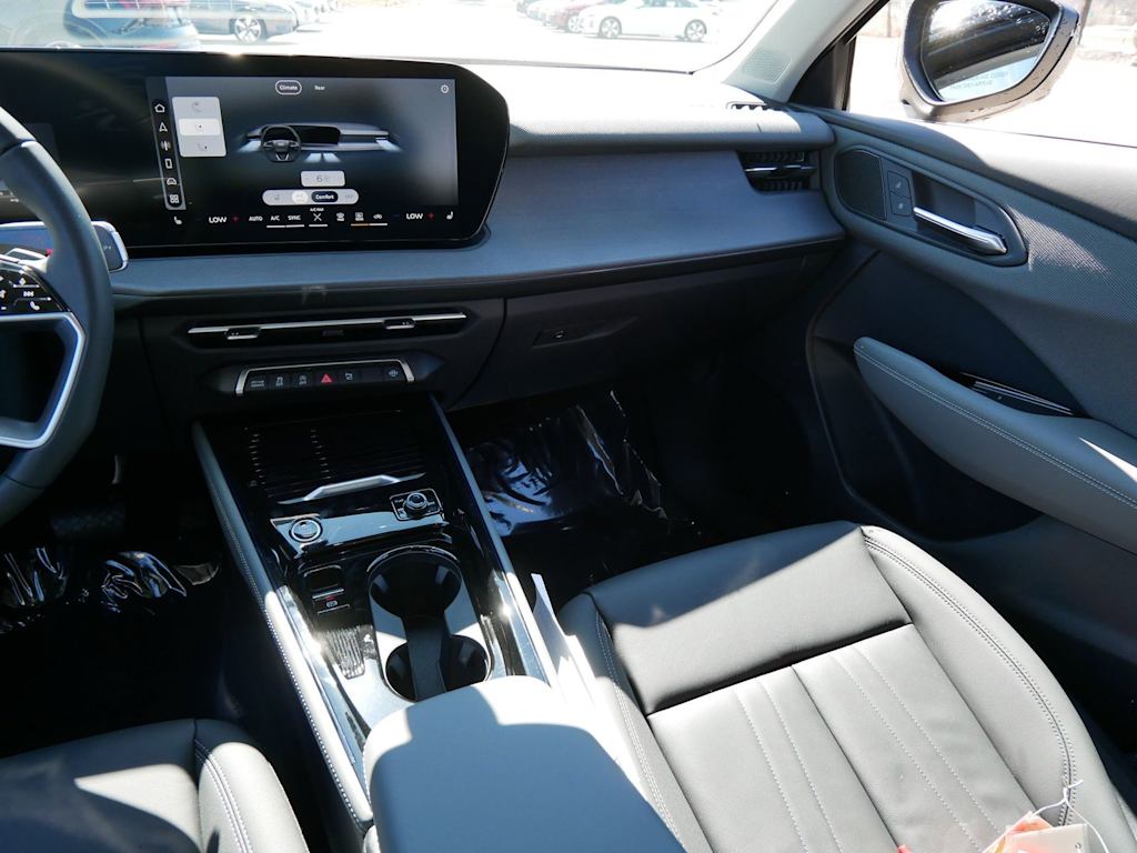 Thumbnail: 2026 Audi Q3 - 9