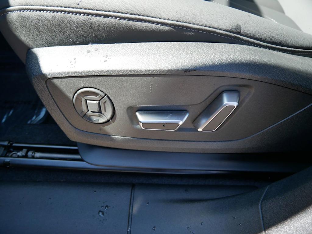 Thumbnail: 2026 Audi Q3 - 16