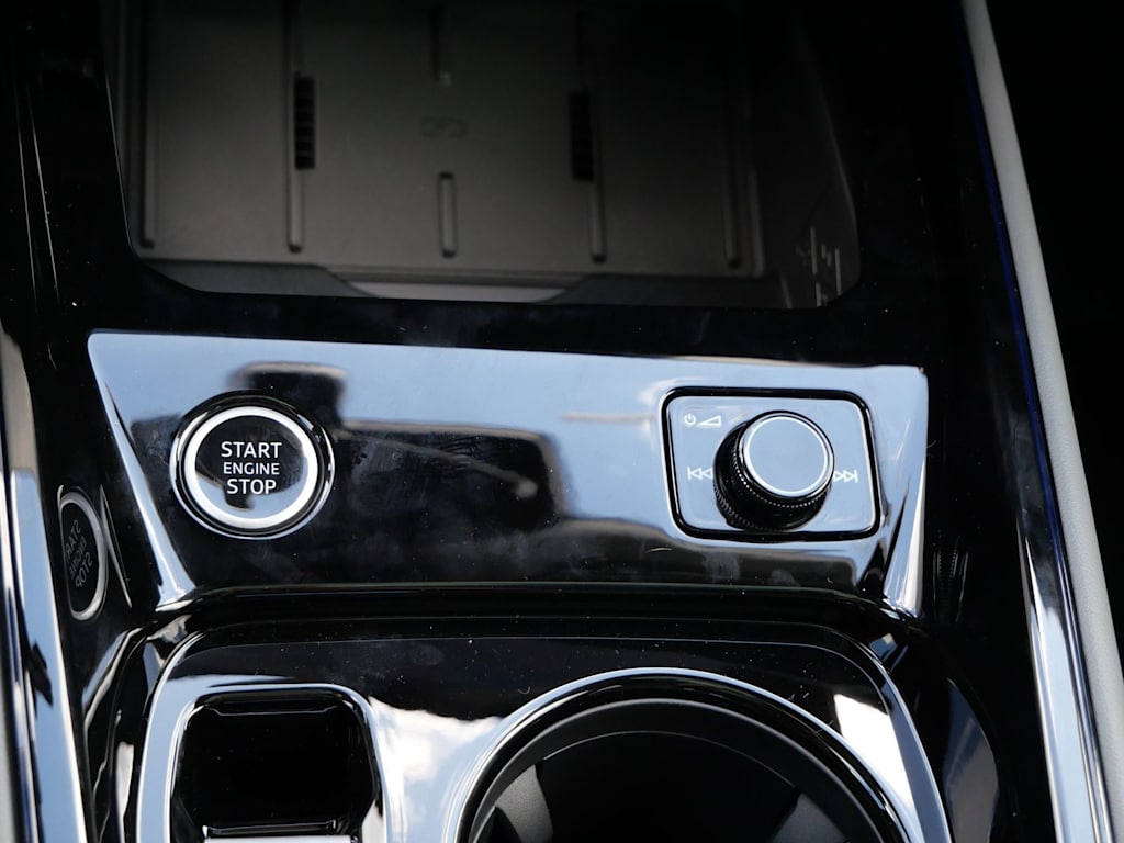 Thumbnail: 2026 Audi Q3 - 18