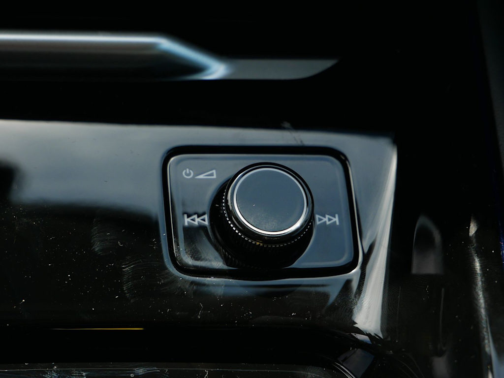 Thumbnail: 2026 Audi Q3 - 24