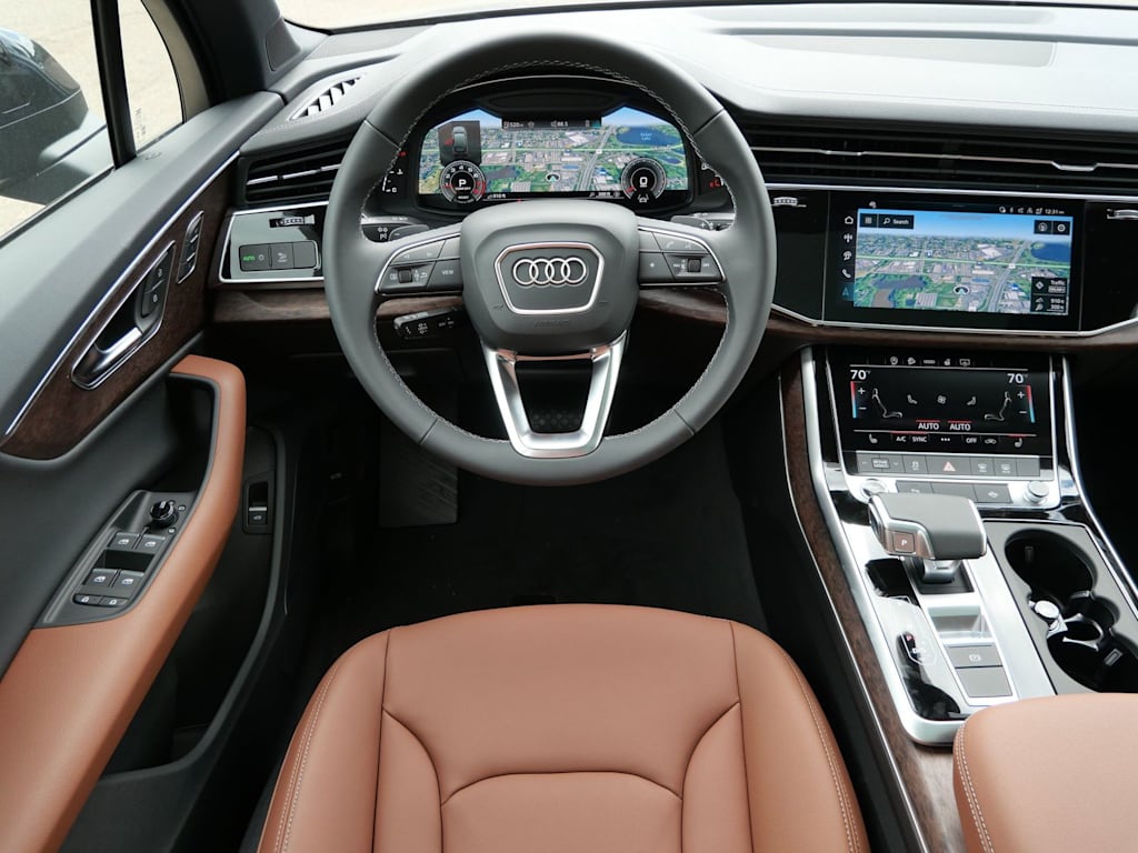 Thumbnail: 2026 Audi Q7 - 6