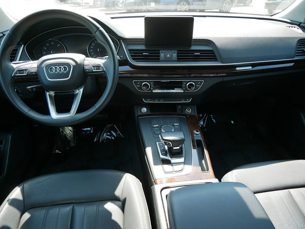 Thumbnail: 2020 Audi Q5 - 9