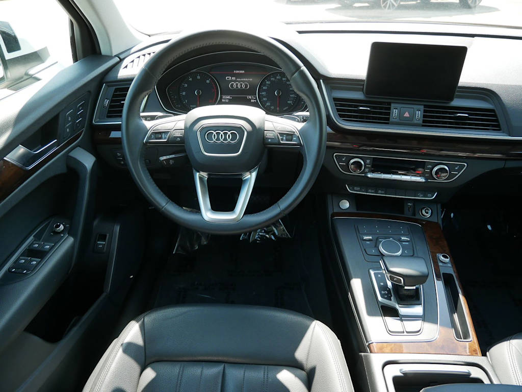 Thumbnail: 2020 Audi Q5 - 7