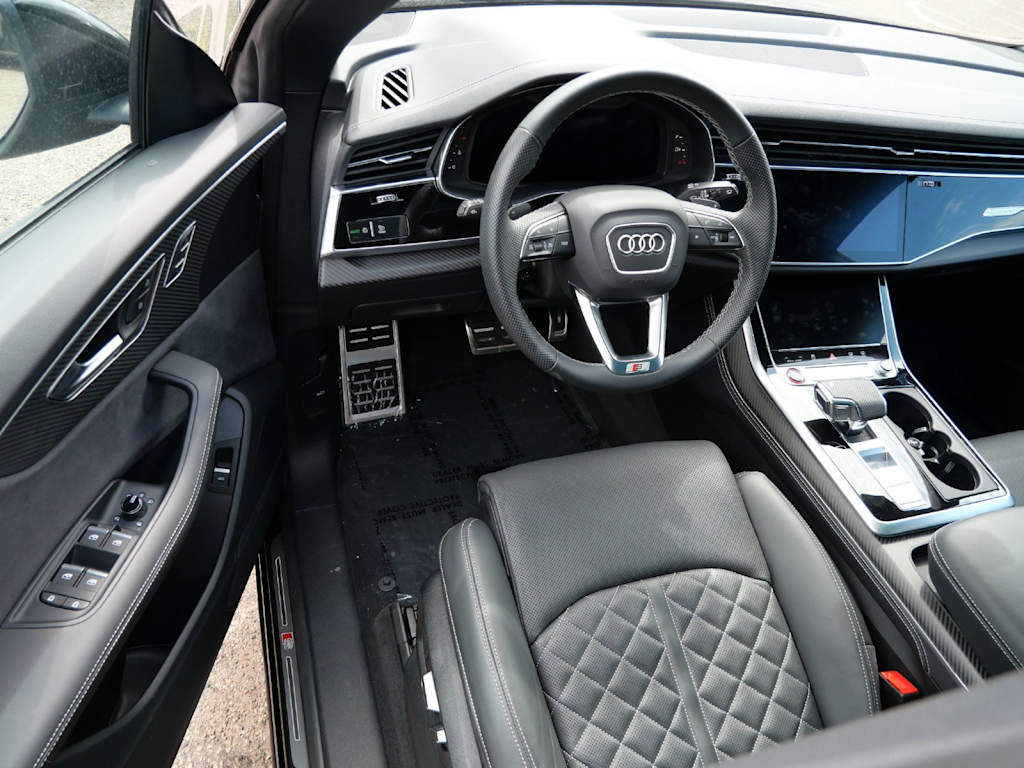 Thumbnail: 2025 Audi SQ8 - 2