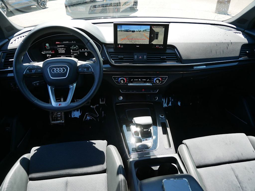 Thumbnail: 2023 Audi SQ5 - 9