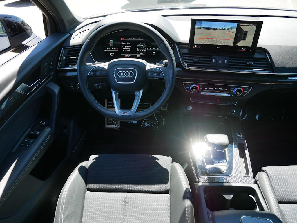 Thumbnail: 2023 Audi SQ5 - 7