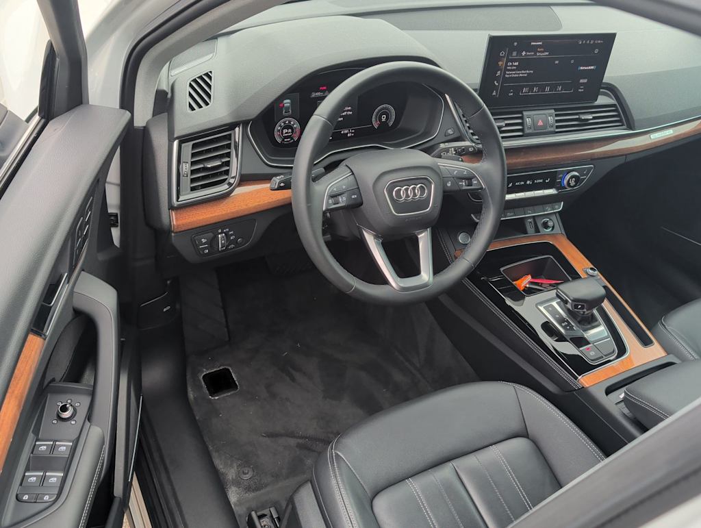 Thumbnail: 2021 Audi Q5 - 2