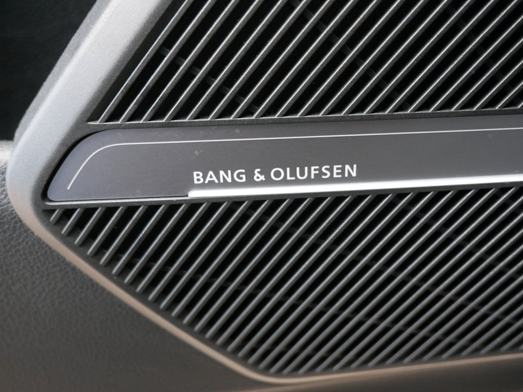 Thumbnail: 2023 Audi Q5 - 6