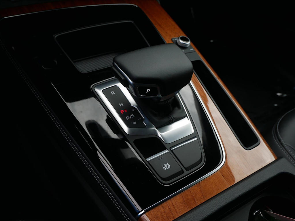 Thumbnail: 2023 Audi Q5 - 13