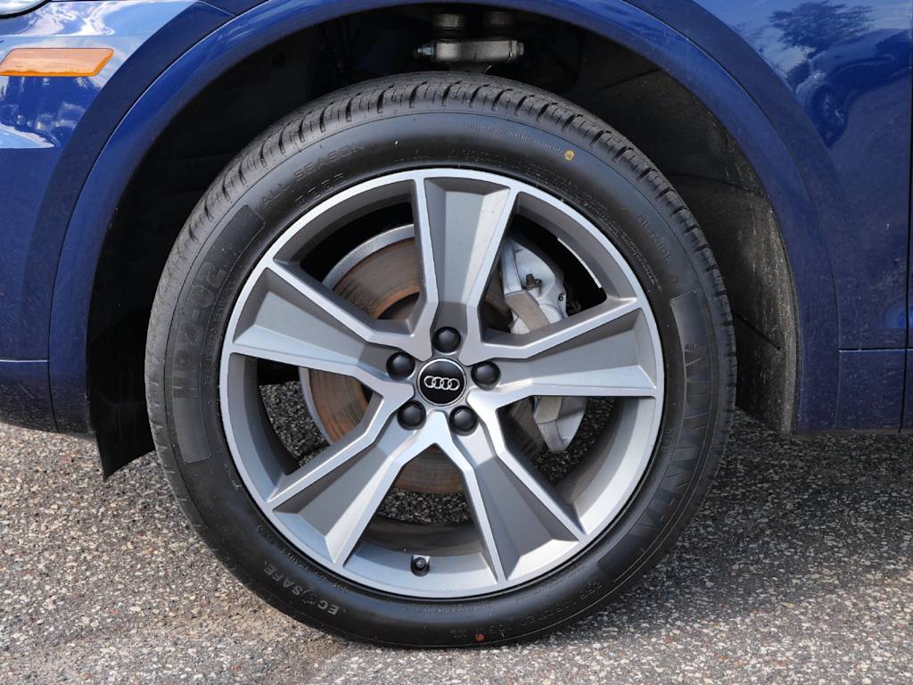 Thumbnail: 2019 Audi Q5 - 4