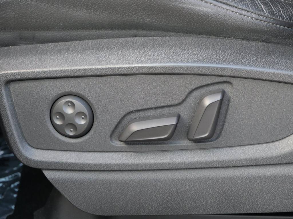 Thumbnail: 2019 Audi Q5 - 15