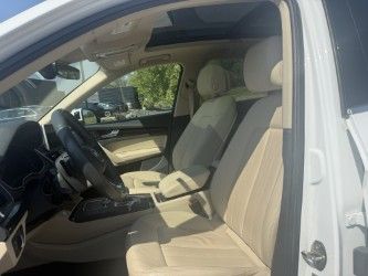 Thumbnail: 2019 Audi Q5 - 8