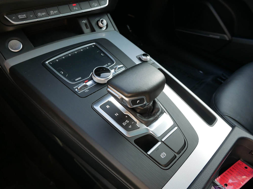 Thumbnail: 2018 Audi Q5 - 12