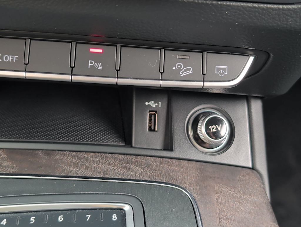 Thumbnail: 2019 Audi Q5 - 24
