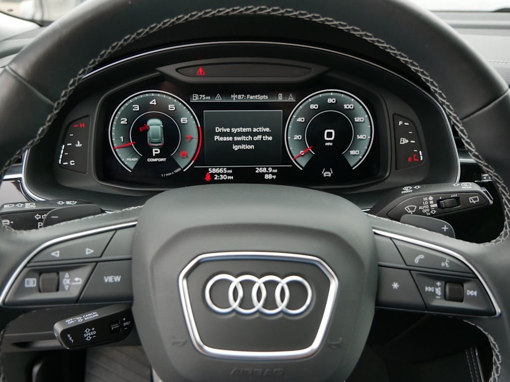 Thumbnail: 2023 Audi Q8 - 26
