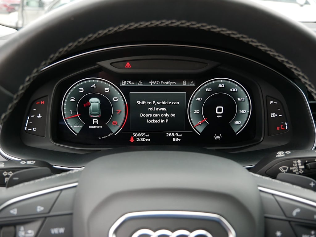 Thumbnail: 2023 Audi Q8 - 13