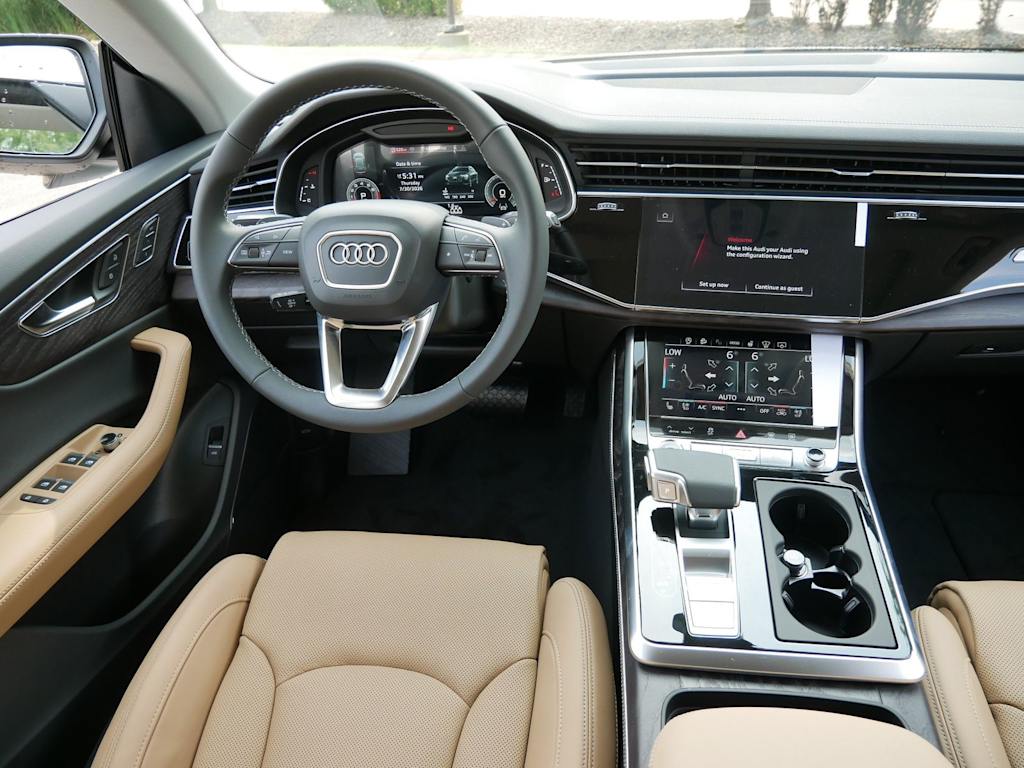 Thumbnail: 2026 Audi Q8 - 7