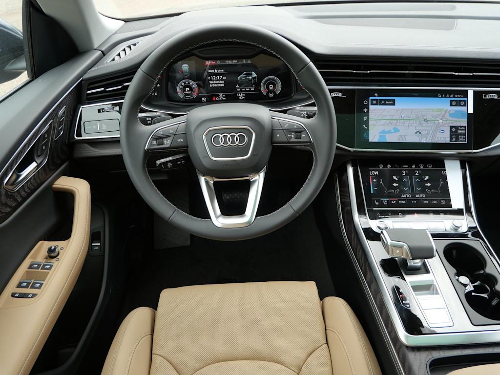 Thumbnail: 2026 Audi Q8 - 7