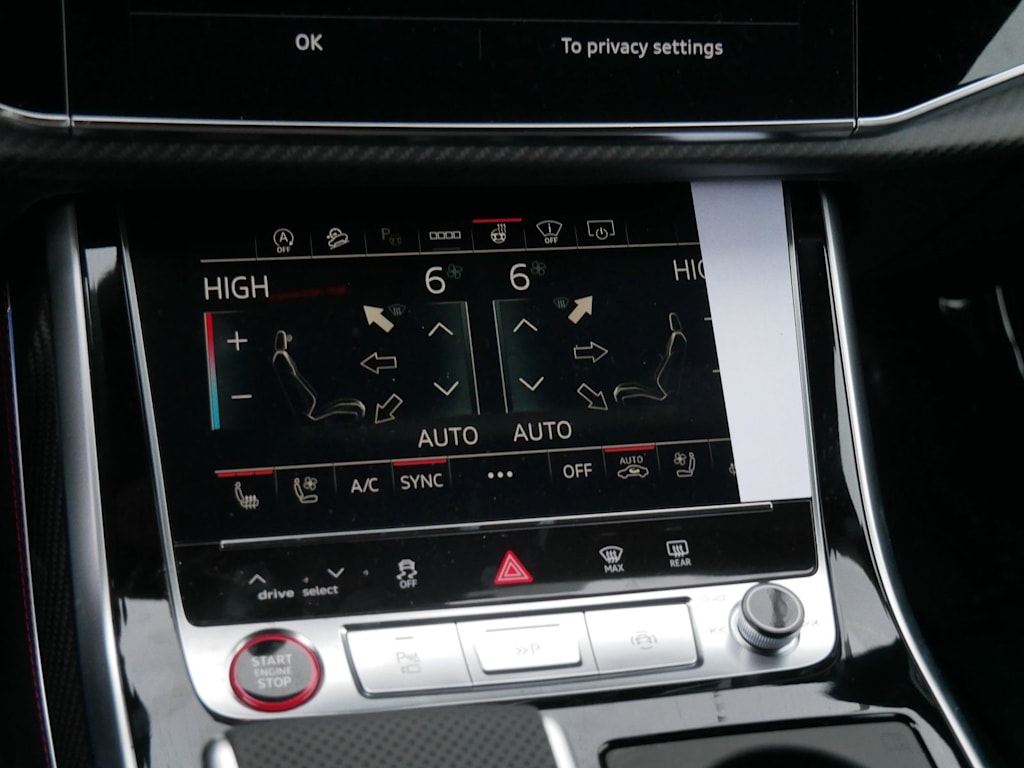 Thumbnail: 2026 Audi SQ8 - 11