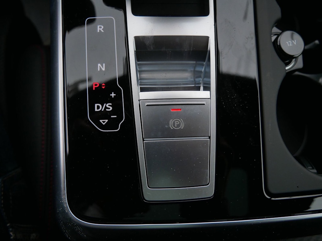 Thumbnail: 2026 Audi SQ8 - 29