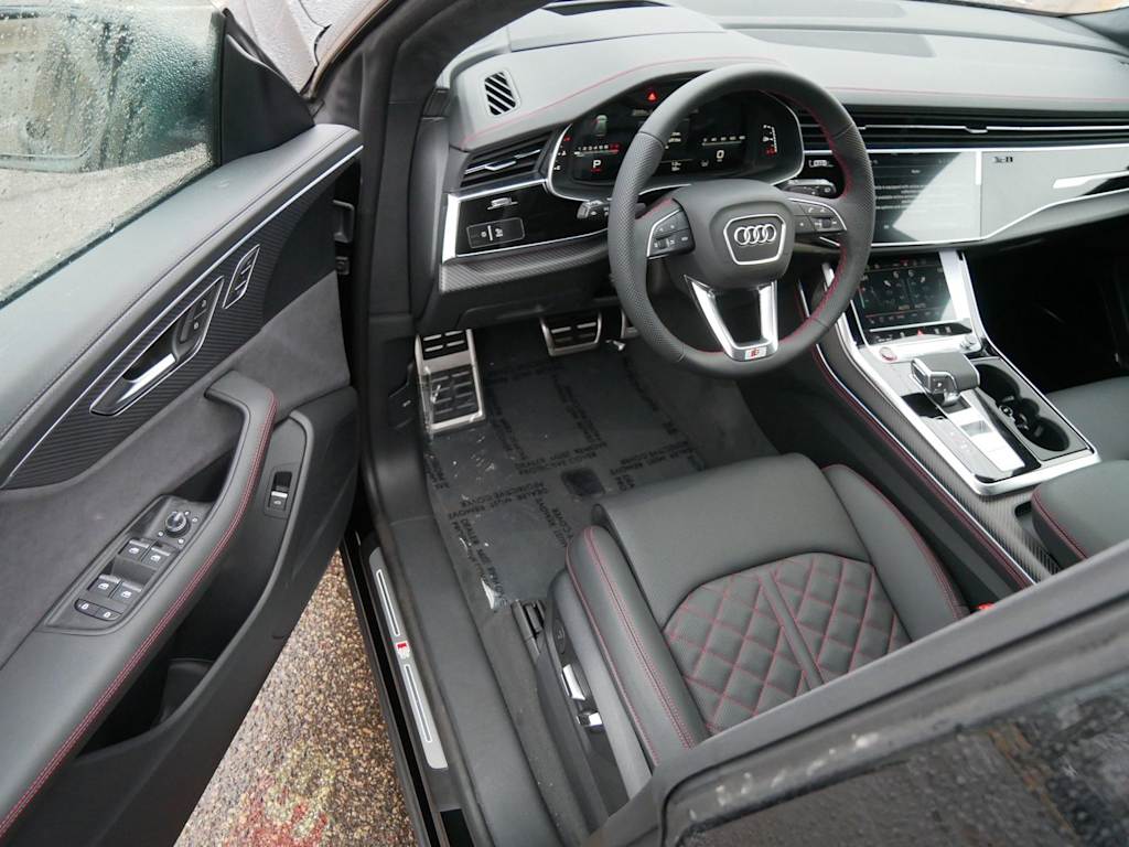 Thumbnail: 2026 Audi SQ8 - 2