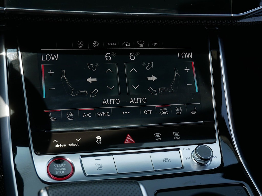 Thumbnail: 2021 Audi SQ8 - 19
