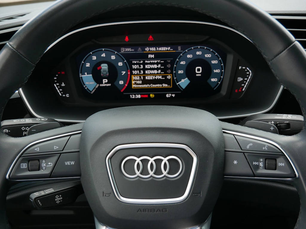 Thumbnail: 2023 Audi Q3 - 29