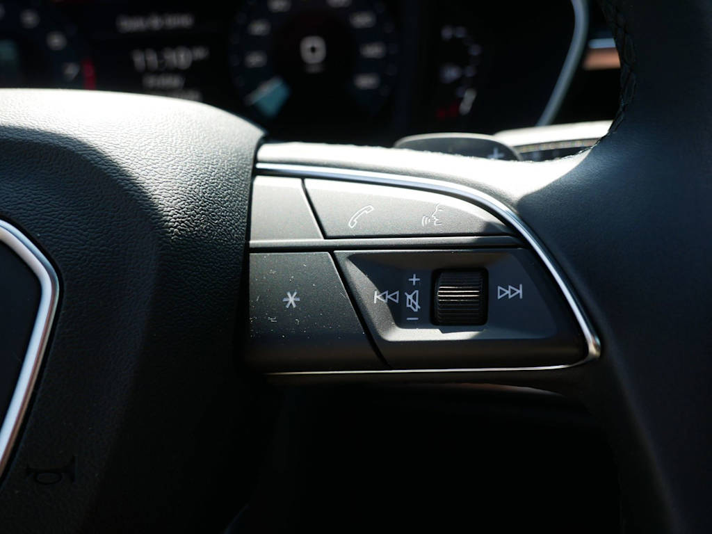 Thumbnail: 2024 Audi Q3 - 29