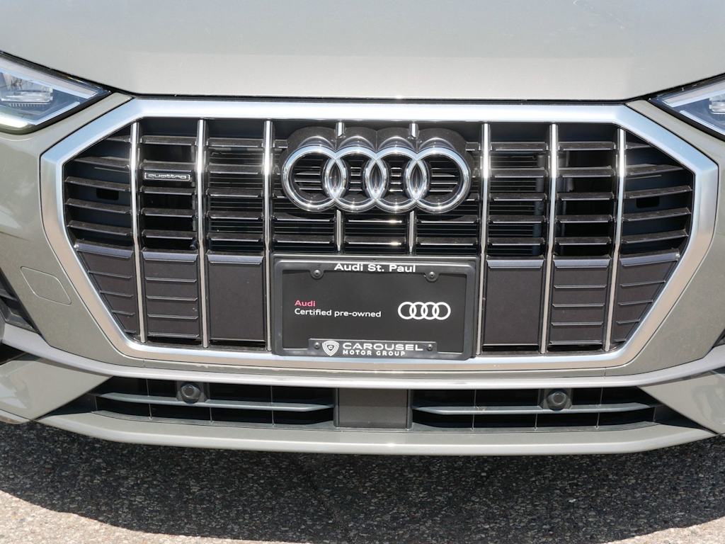 Thumbnail: 2024 Audi Q3 - 16