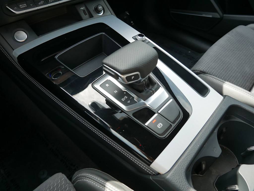 Thumbnail: 2024 Audi Q5 - 26