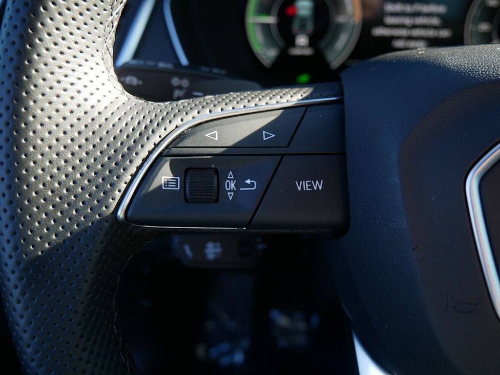 Thumbnail: 2025 Audi Q5 - 28