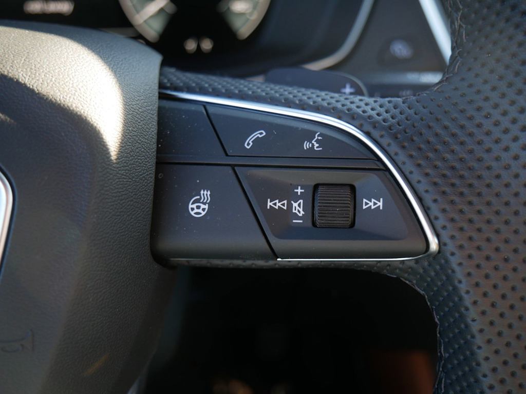 Thumbnail: 2025 Audi Q5 - 27