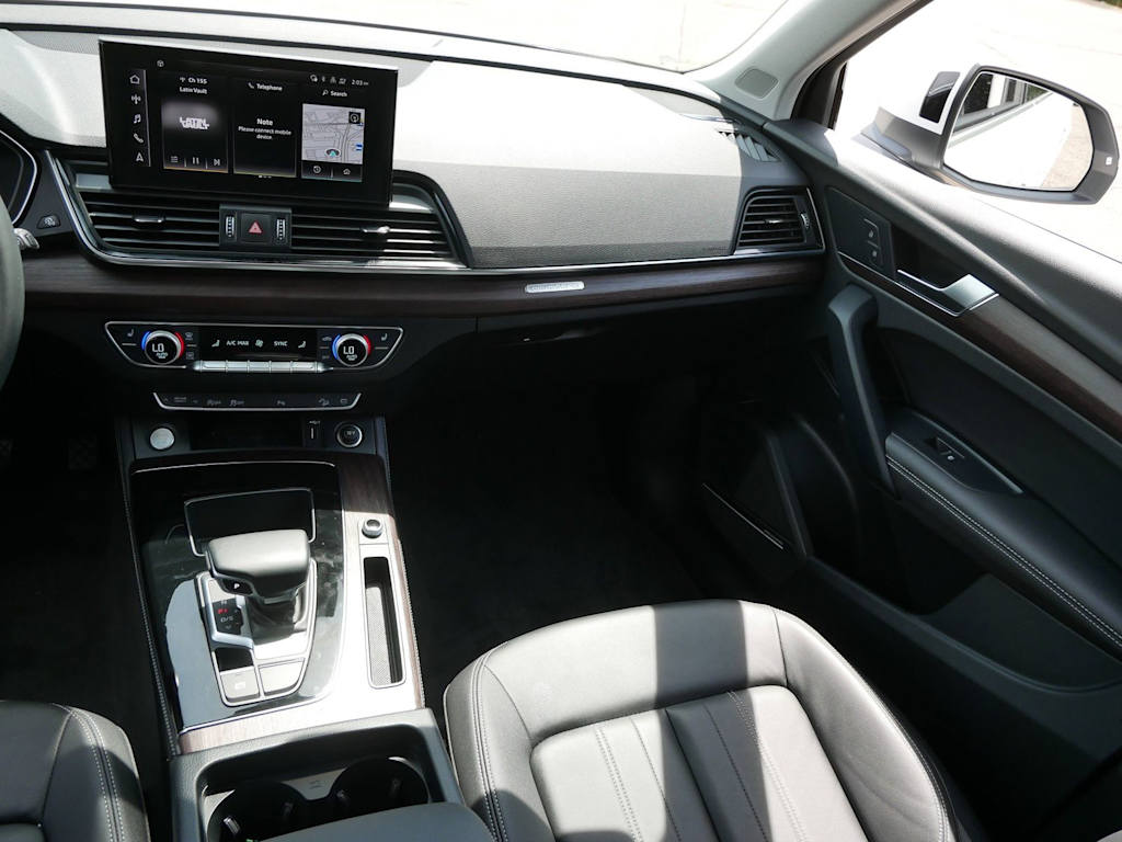 Thumbnail: 2023 Audi Q5 - 11