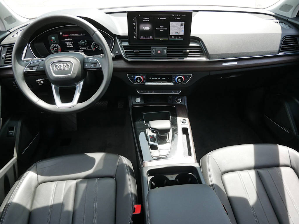 Thumbnail: 2023 Audi Q5 - 10