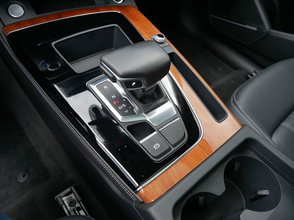 Thumbnail: 2023 Audi Q5 - 13
